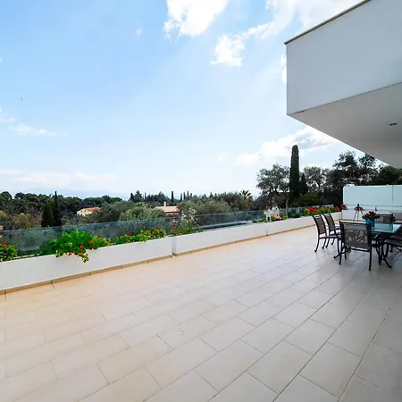 Willa Corfu Horizon